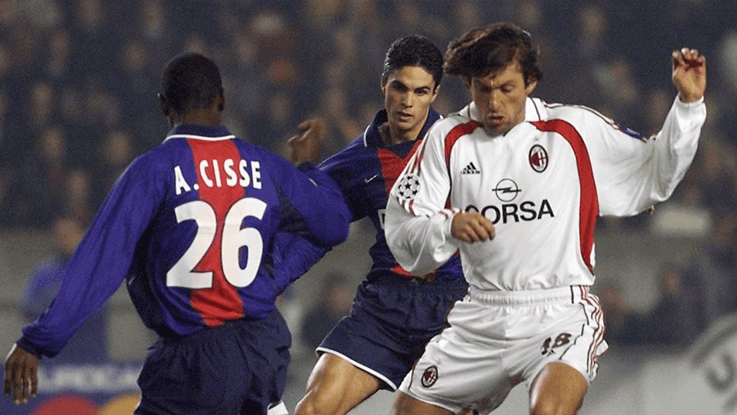 Mikel Arteta playing for PSG against AC MIlan