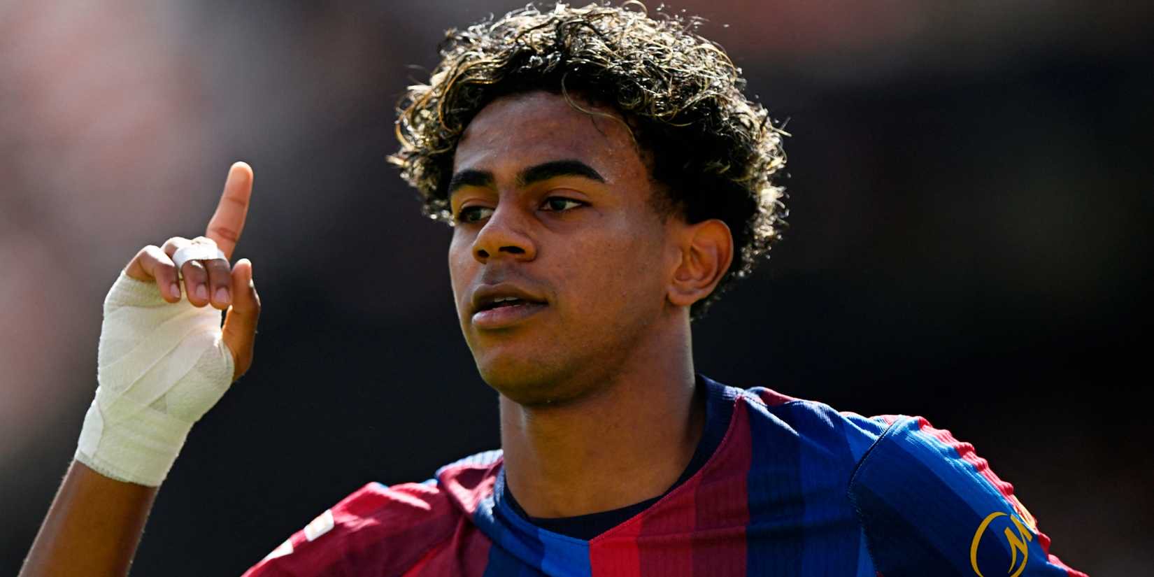 Lamine Yamal in action for Barcelona