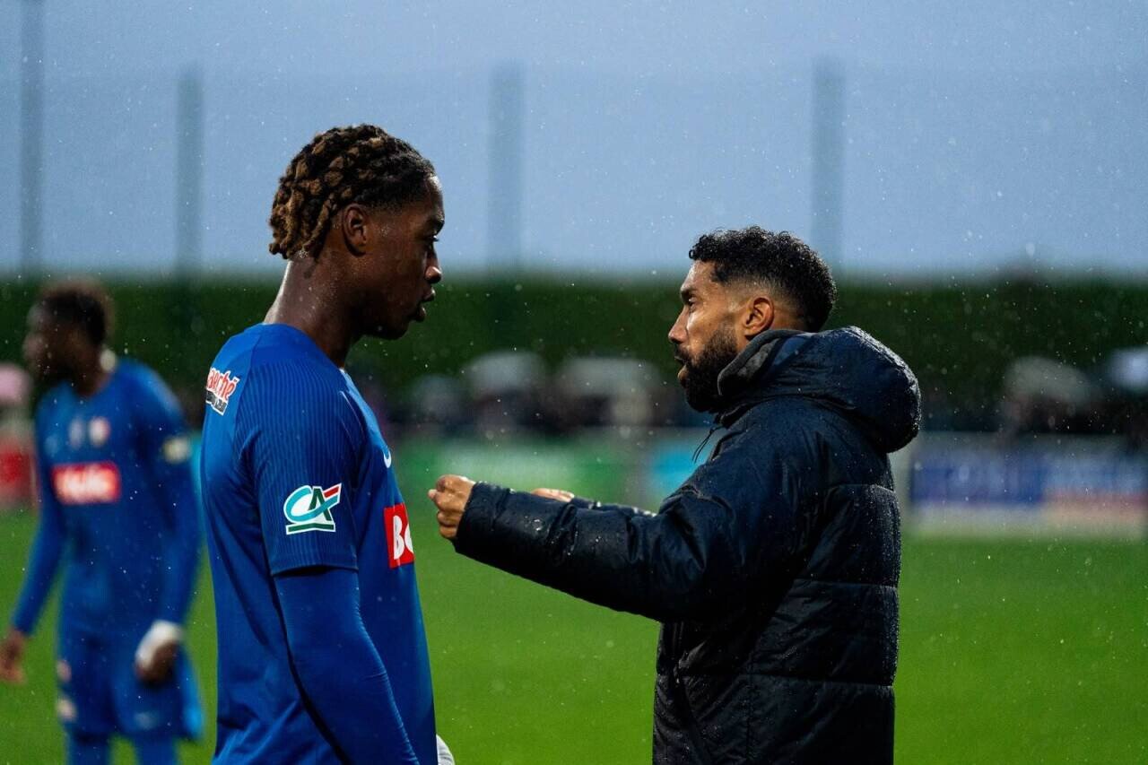 Gaël Clichy avec Mathis Daffot à Saint-Lô.