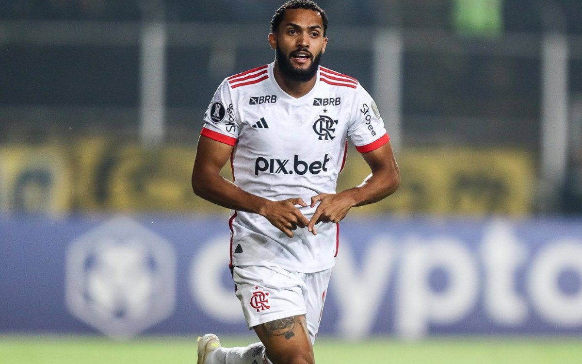 Juninho explica dificuldades no Flamengo e menciona Gabigol