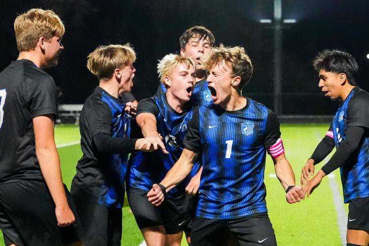 L-Cats react to victory!