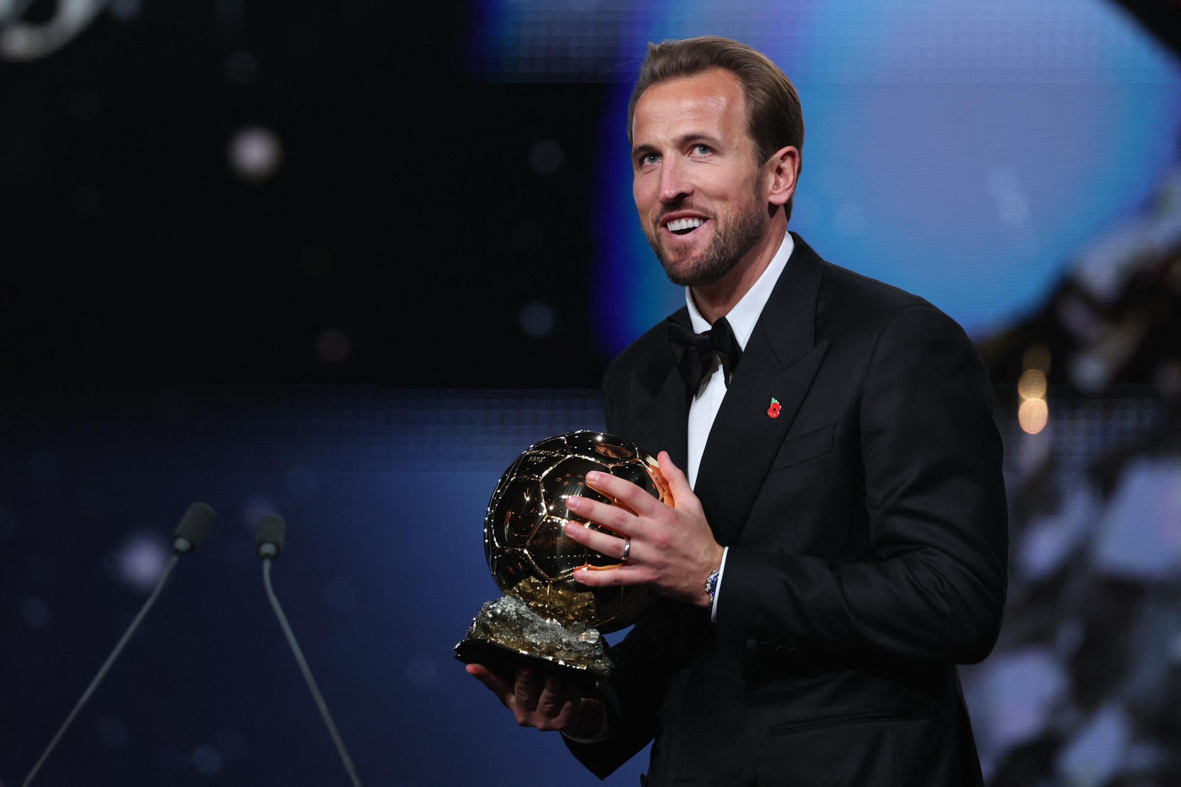 TOPSHOT-FBL-AWARD-BALLON D’OR-2026