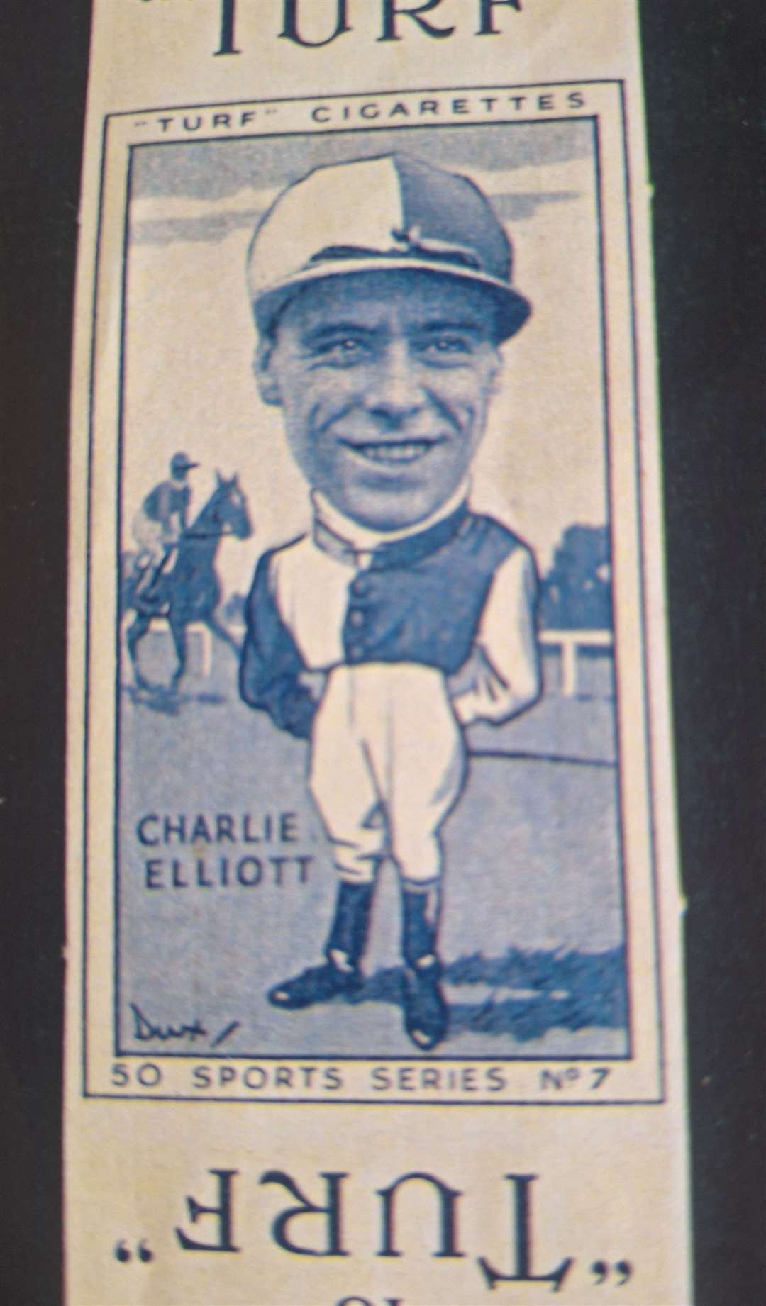 Charlie Elliott featured on a Turf Cigarette card