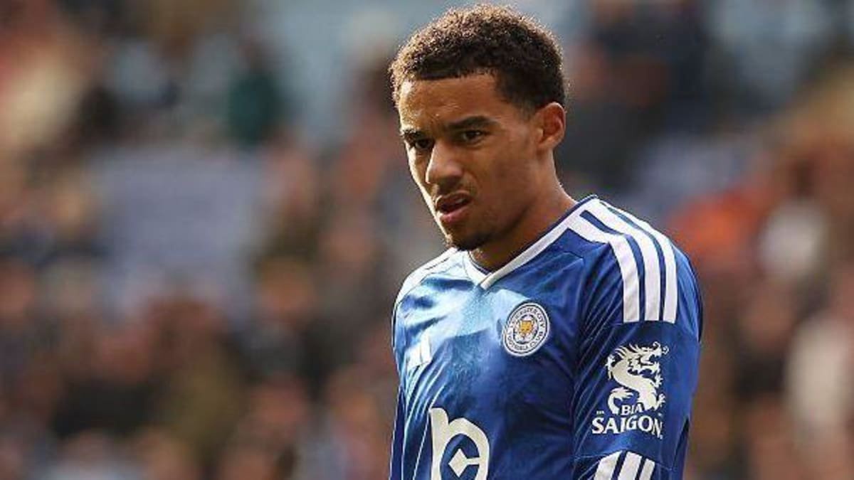 Kamari Doyle in action for Leicester City. He is wearing a royal blue home shirt.