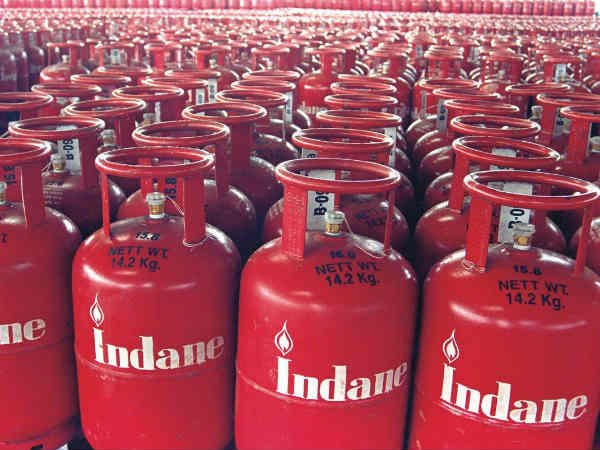 प्रमुख शहरों में बढ़े हुए घरेलू गैस सिलेंडर के दाम