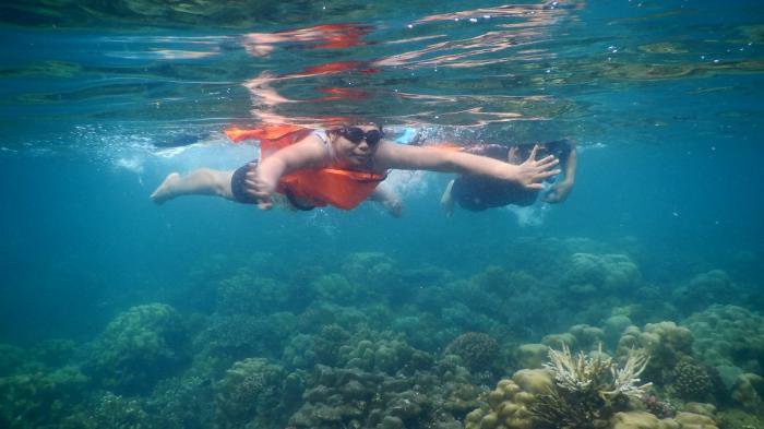 Pantai Silabu-labu Pulau Mursala