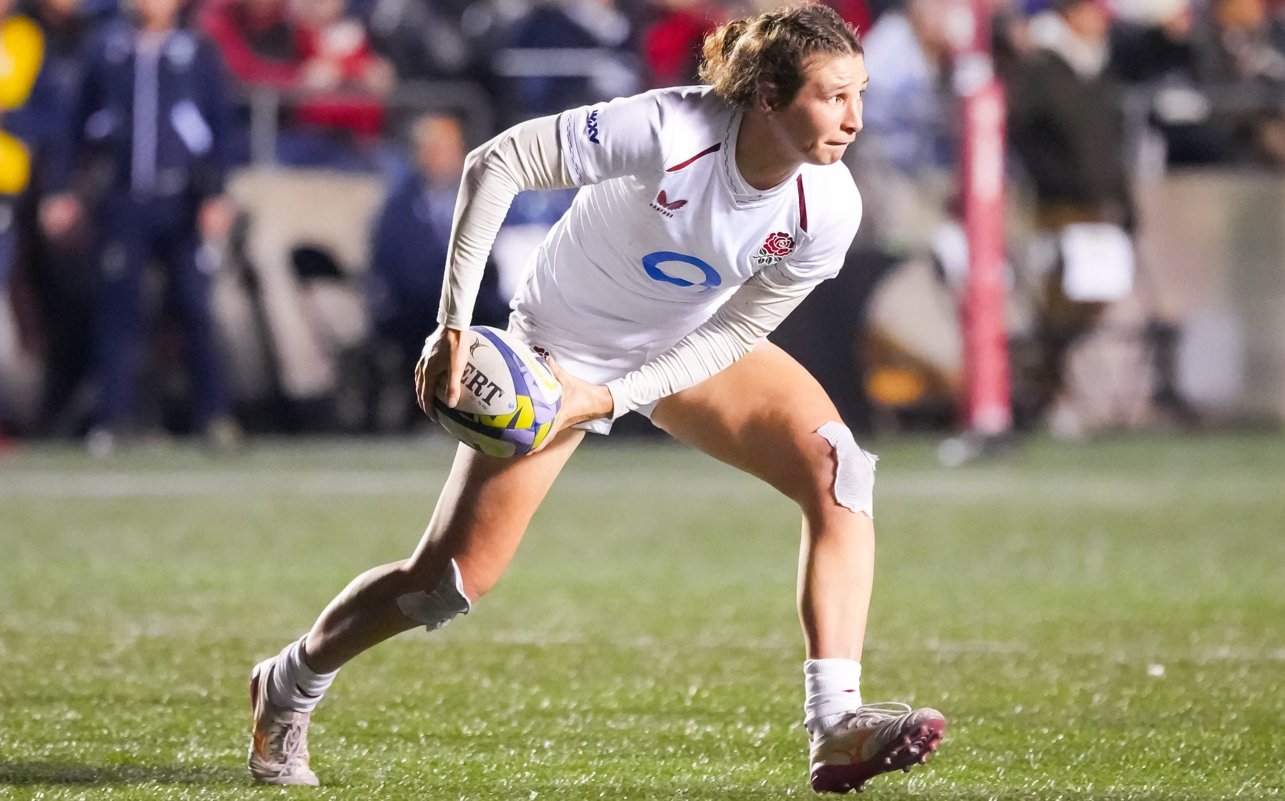 Scrum-half Flo Robinson