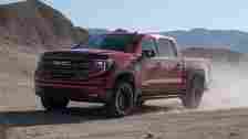 3/4 front view of 2022 GMC Sierra 1500