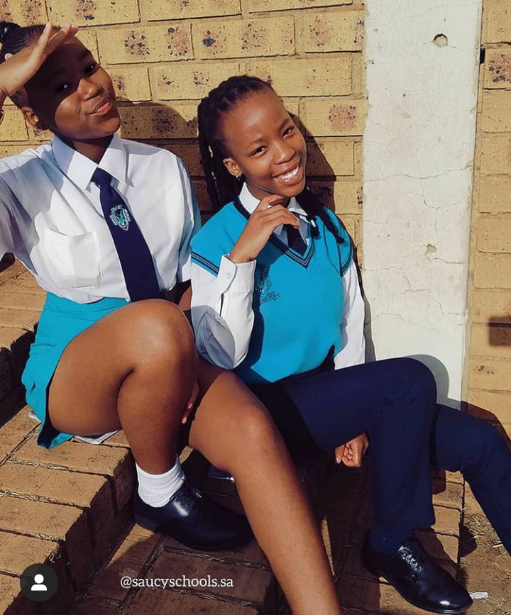 Sexy Highschool Girls Pics
