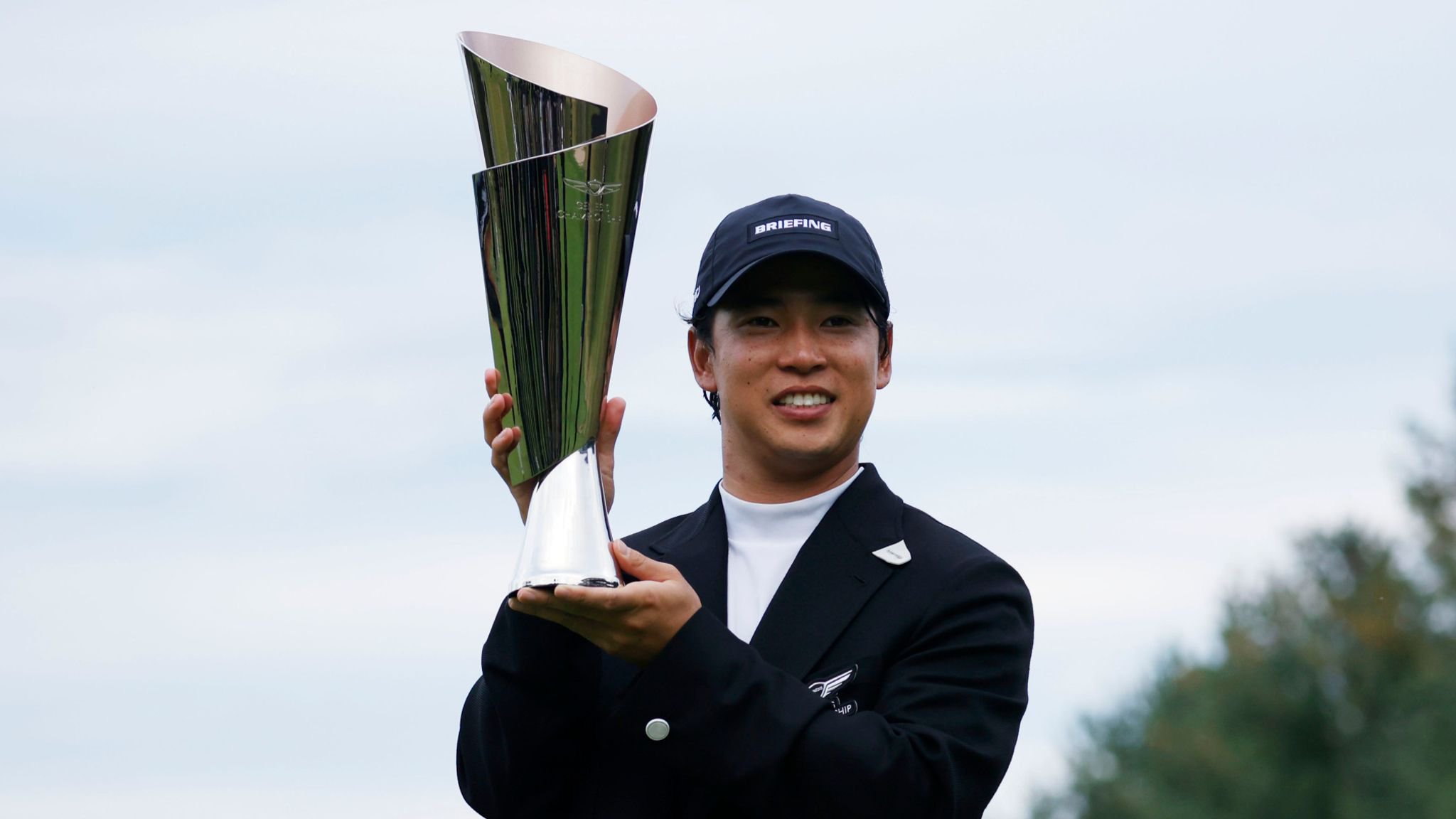 Katsuragawa celebrates his second DP World Tour title