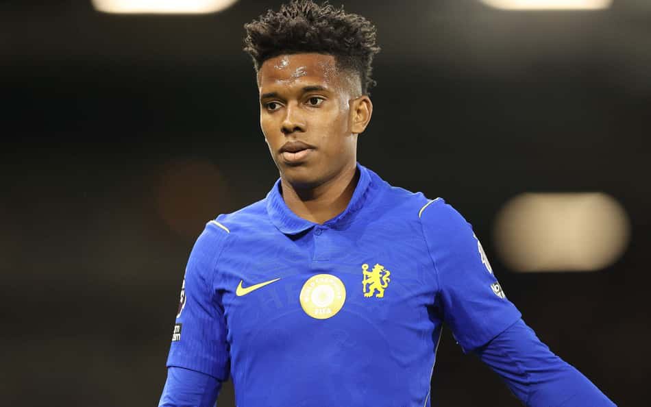 Estêvão em jogo do Chelsea