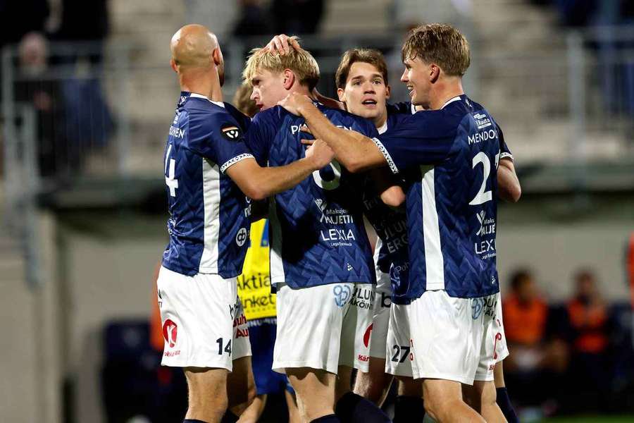 AC Oulu beat league leaders Inter Turku with 10 men
