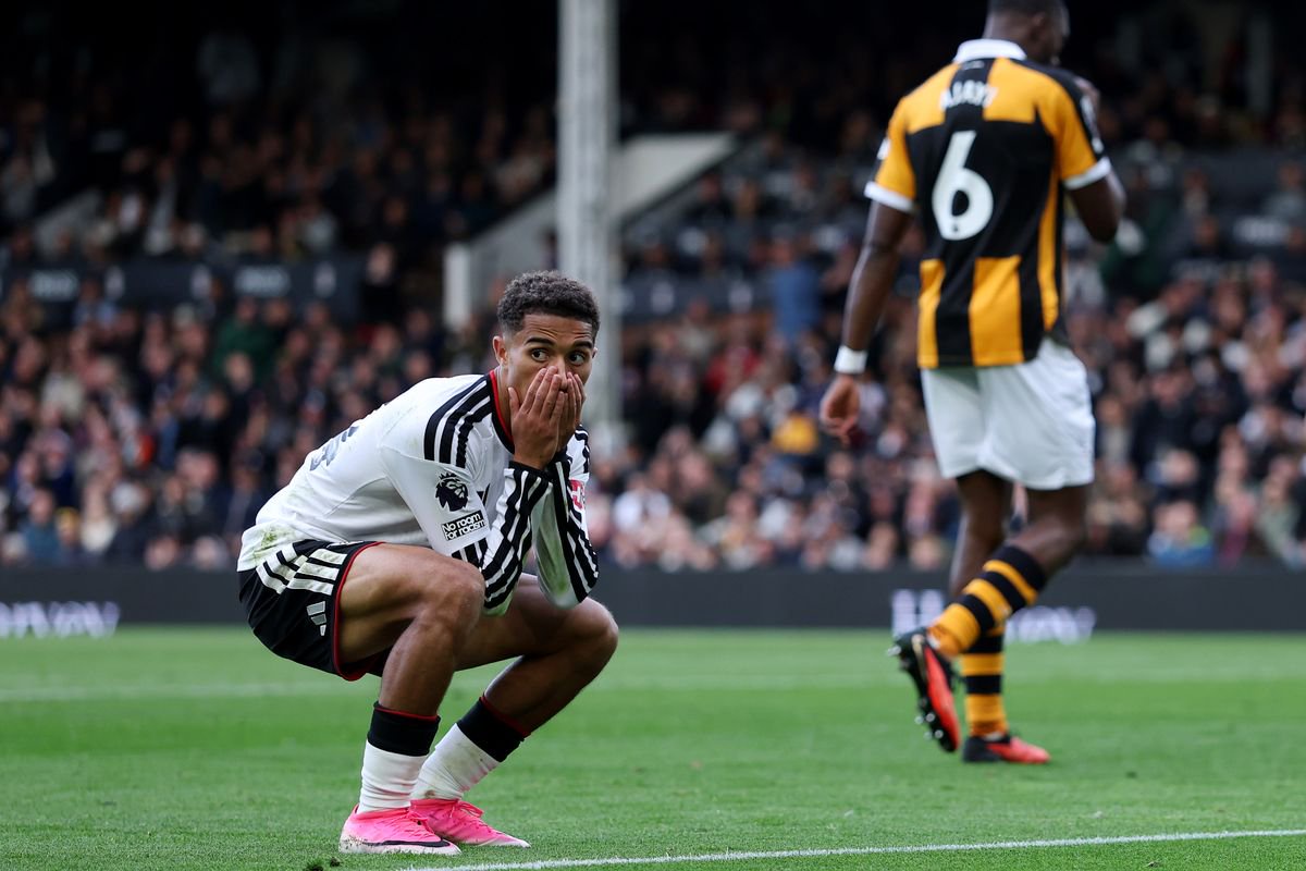 Josh King of Fulham reacts after missing a chance against Hull City