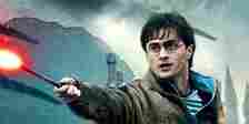 Harry Potter casting Expelliarmus in Harry Potter and the Deathly Hallows: Part 2