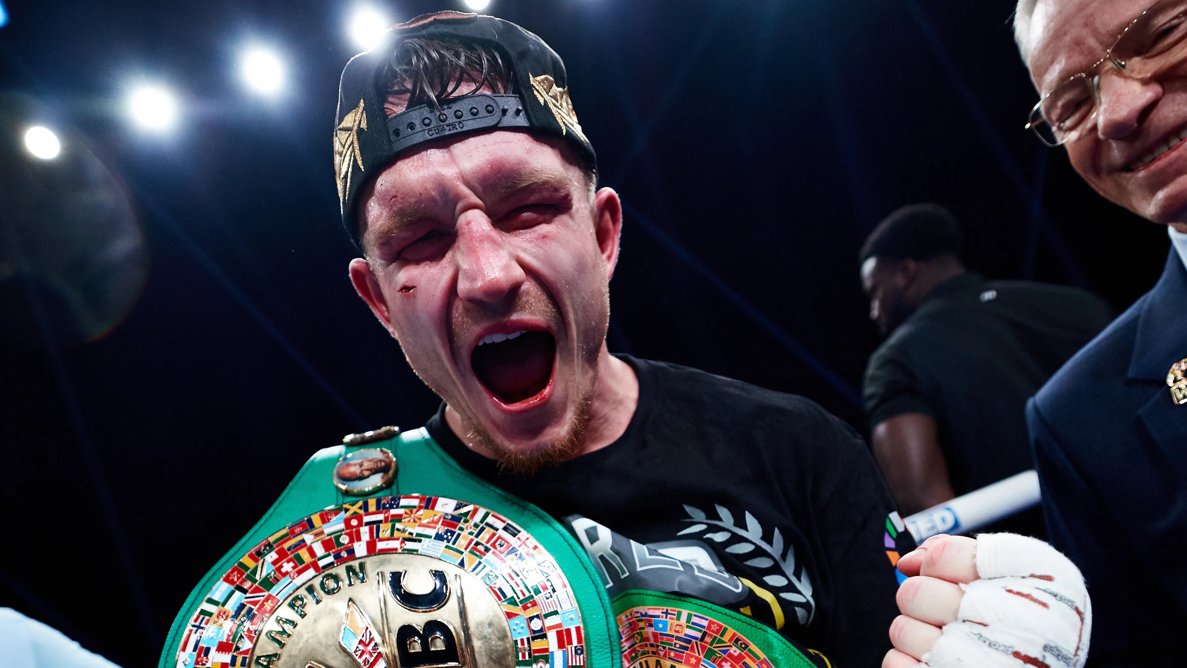Dalton Smith celebrates following his split-decision win over Alberto Puello on 24/10/2026