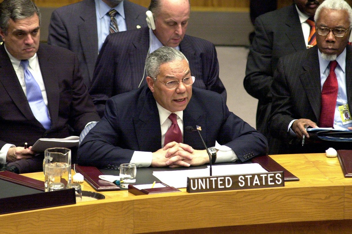 Colin-Powell-un-2003-1517923723.jpg
