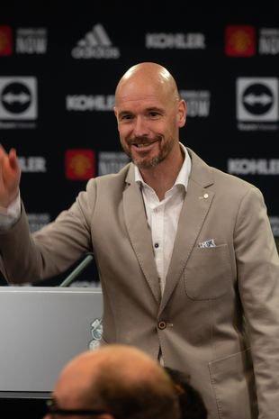 Ten Hag reportedly sees Rashford as a striker