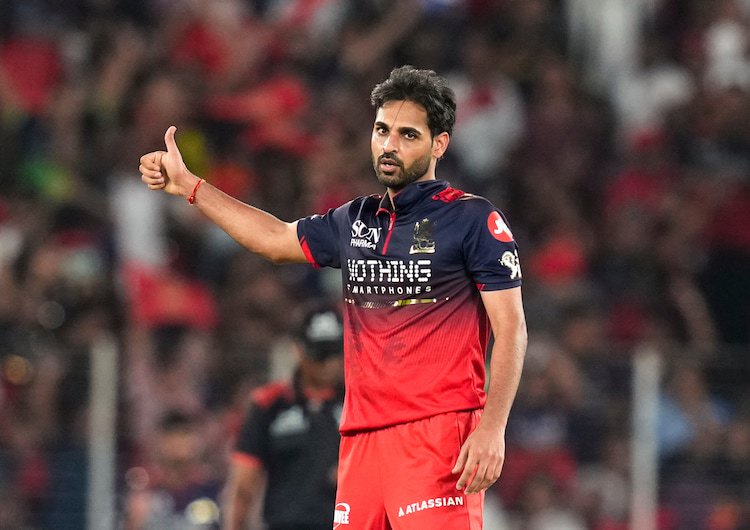 After starring for RCB in Bengaluru, Bhuvi could make his India comeback at the same venue. (Photo: PTI)