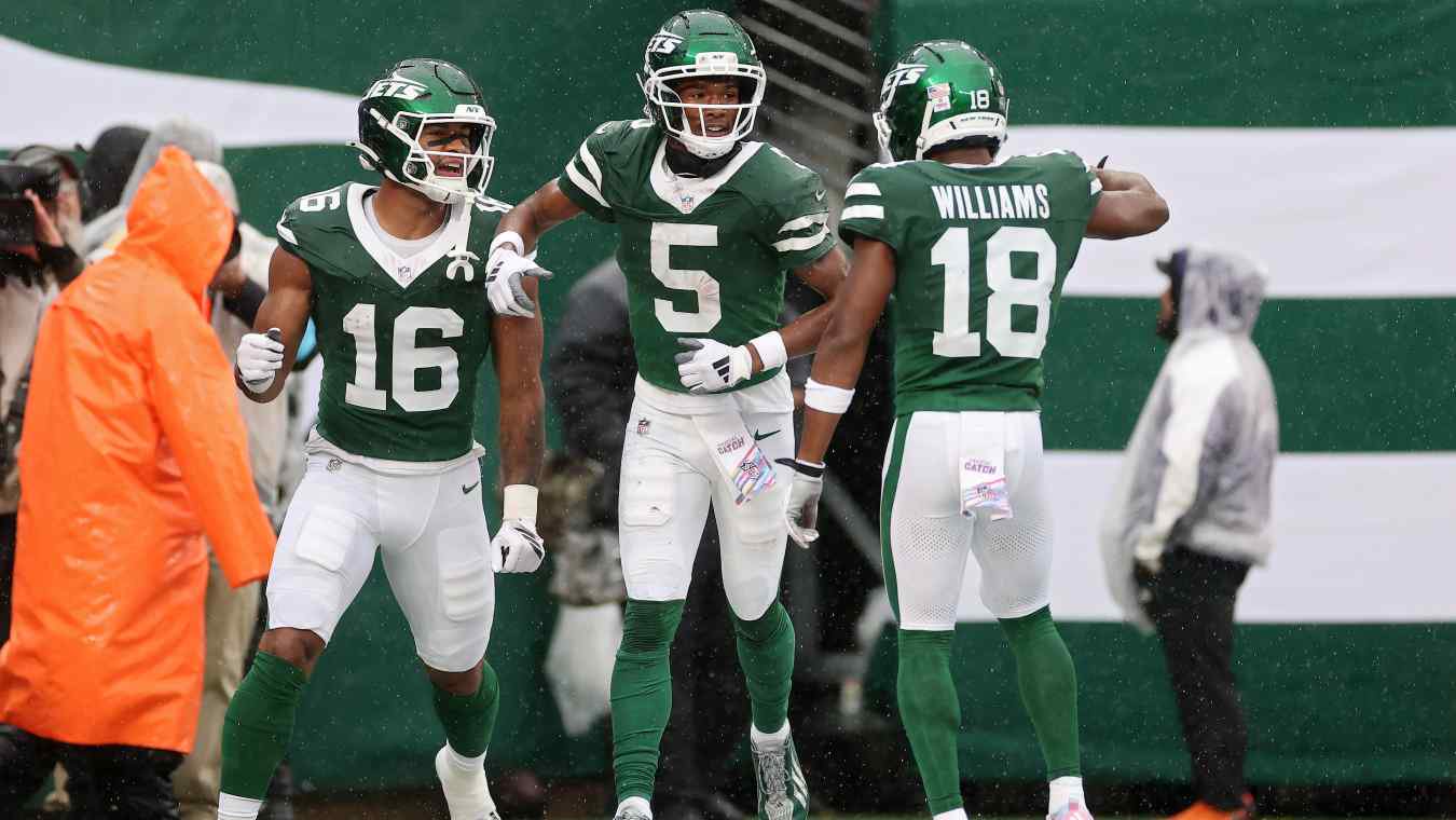 Cleveland Browns v New York Jets