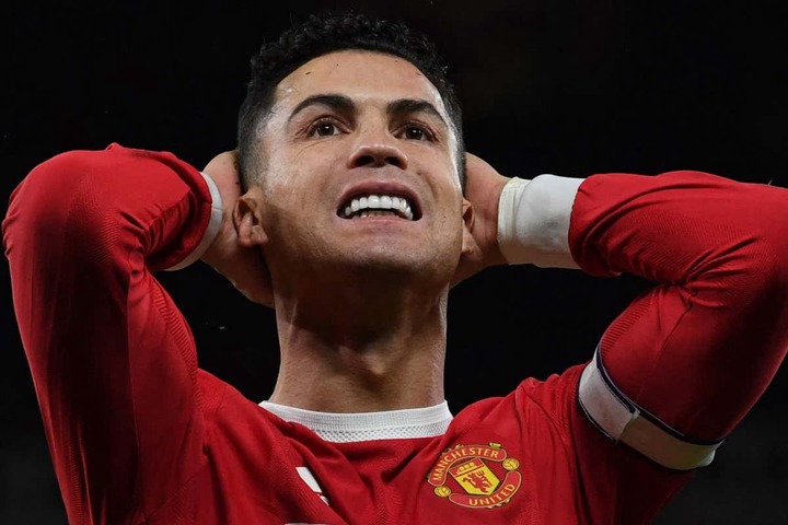 Ronaldo&#39;s stern message to Man Utd: I don&#39;t accept anything less than top  three | Goal.com