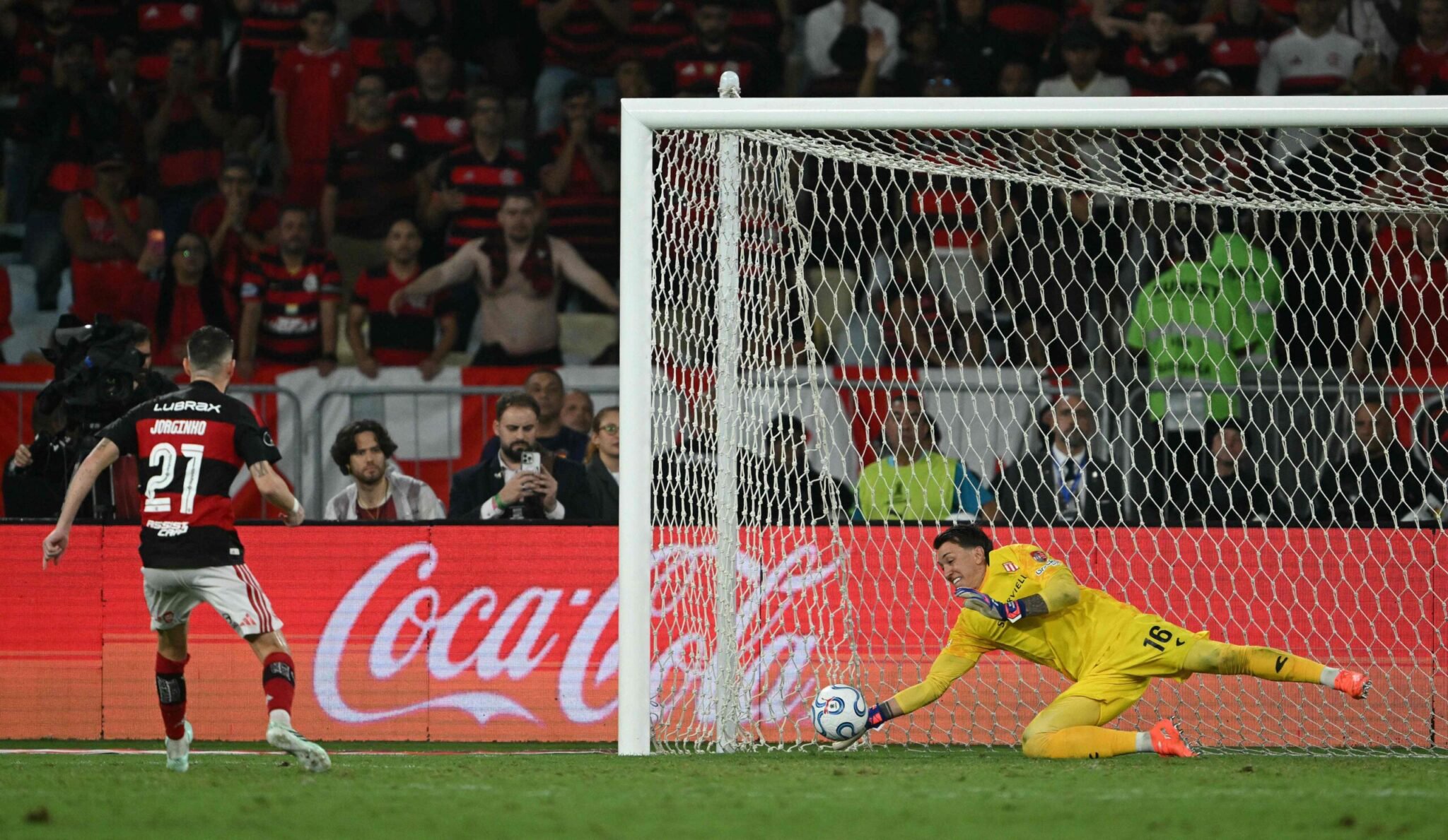 Jorginho do Flamengo: Aproveitamento de pênaltis em jogos e decisões