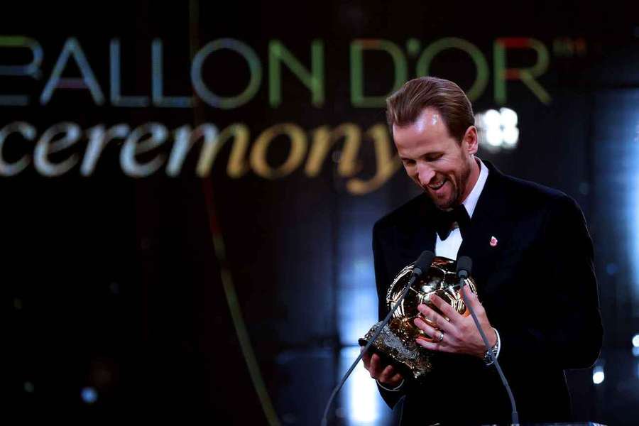 Harry Kane with the Ballon d'Or trophy