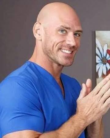 See Beautiful Pictures Of Johnny Sins, His Wife And Children picture