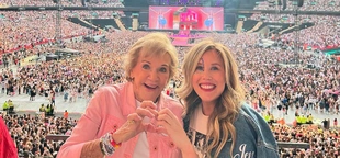 90-year-old travels to see Taylor Swift's 'Eras Tour' with granddaughter, says her heart 'still young'