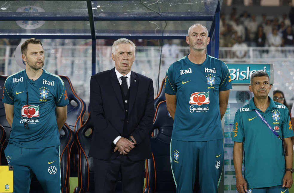 Brasil: Carlo Ancelotti fará a última convocação do ano.