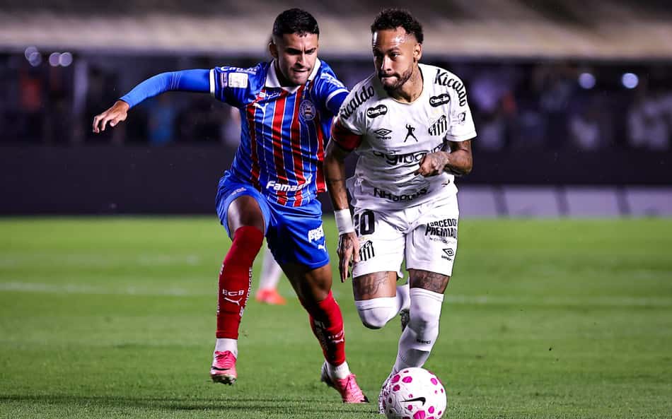 Neymar e Nestor em ação durante Santos e Bahia, pelo Campeonato Brasileiro