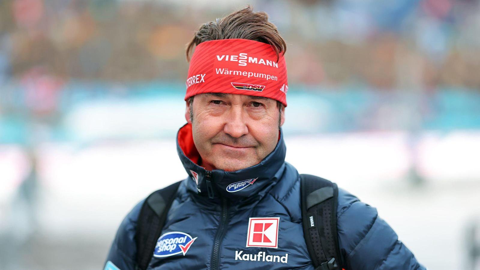 DSV-Sportdirektor Horst Hüttel spricht über die dramatischen Folgen des Olympia-Aus‘ der Nordischen Kombination.