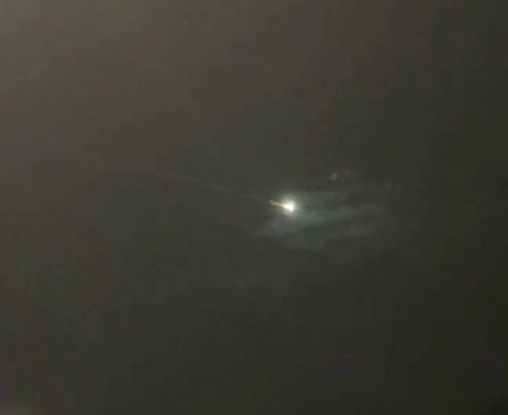 ‘Fireball’ that flew across the UK last night wasn’t a meteor, expert says 9b3c5ed966a03b762ff40bb99fe38e93?source=nlp&quality=uhq&format=jpeg&resize=720