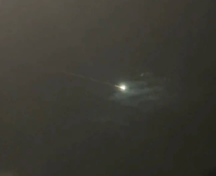 ‘Fireball’ that flew across the UK last night wasn’t a meteor, expert says 9b3c5ed966a03b762ff40bb99fe38e93?source=nlp&quality=uhq&format=jpeg&resize=720