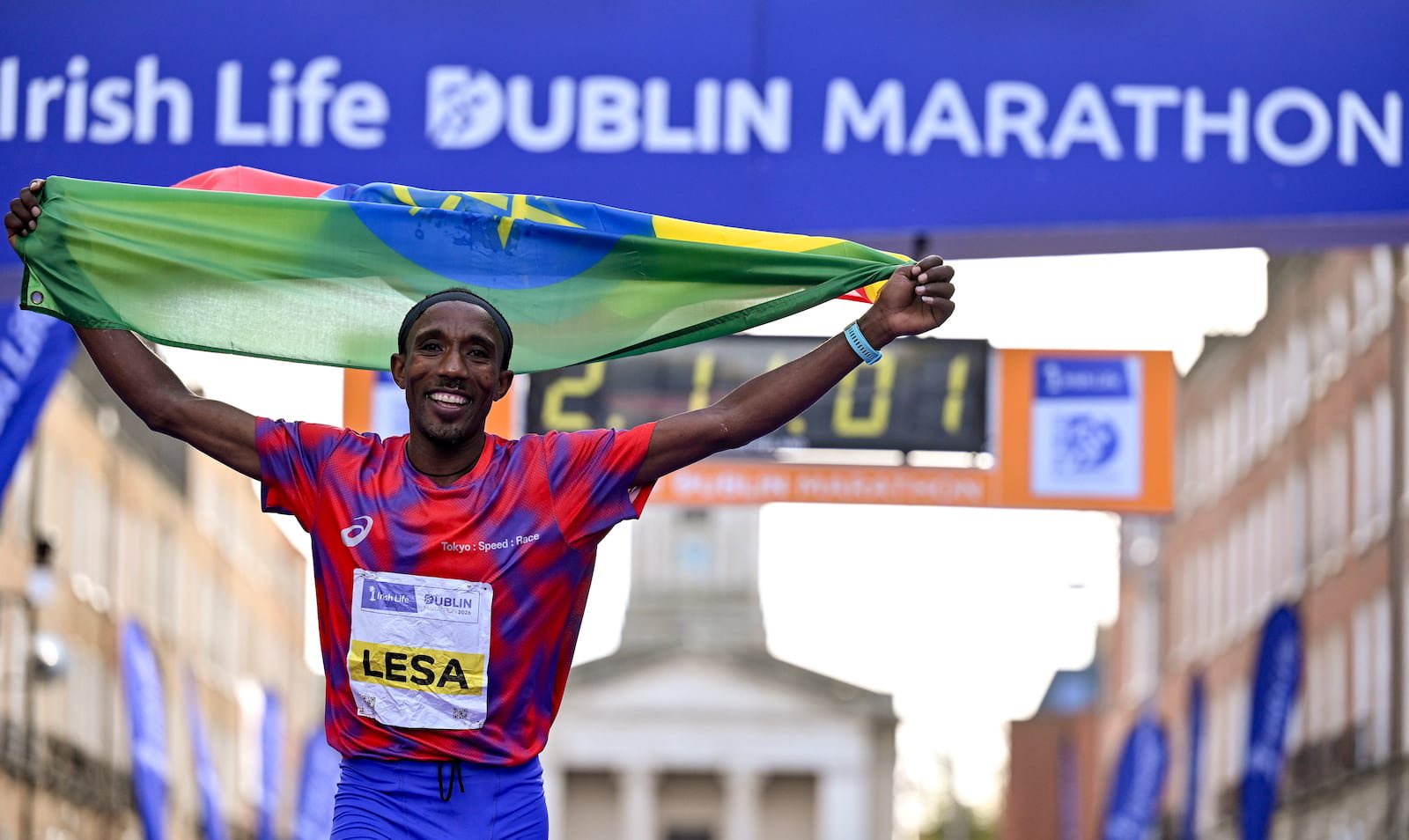 Abay Alemu Lesa of Ethiopia after winning the 2026 Irish Life Dublin Marathon. Photograph: Sam Barnes/Sportsfile 
