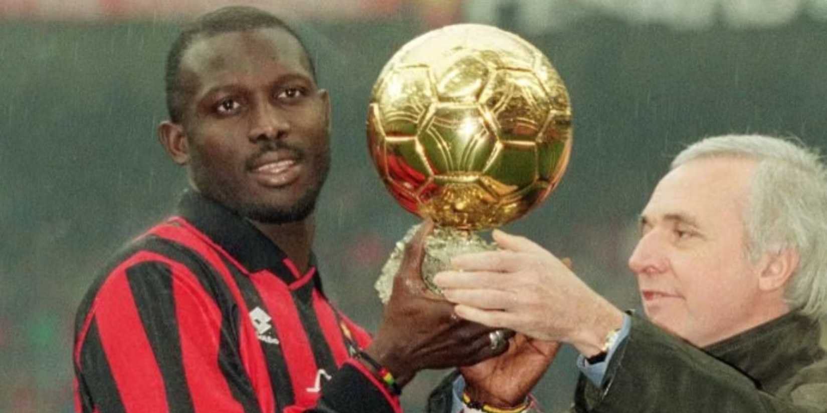 George Weah lifts the Ballon d'Or