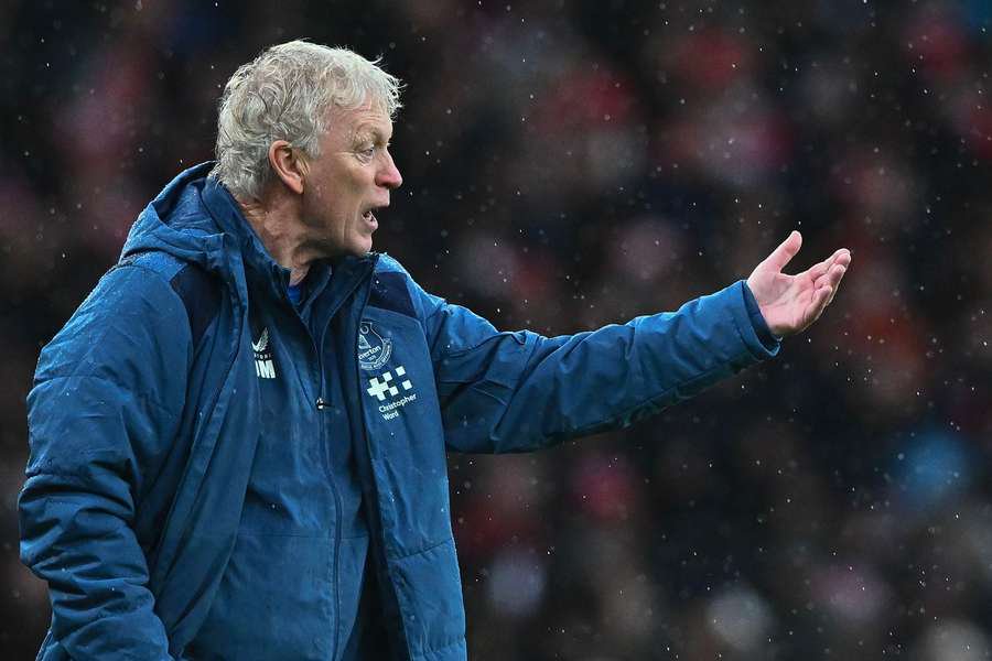 Moyes demands more from Everton after Arsenal defeat