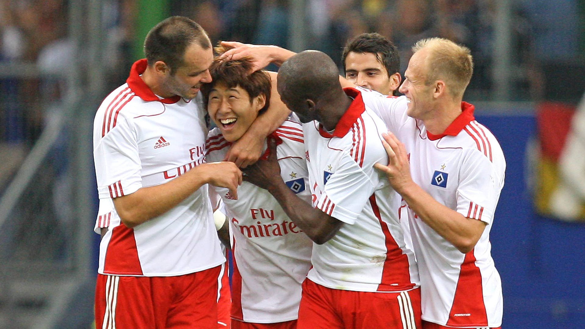Die HSV-Profis feiern mit Heung-min Son (2.v.l., Archivbild): Der Südkoreaner schaffte 2010 in Hamburg seinen Durchbruch.