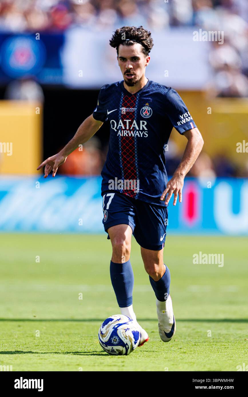 Jersey july vitinha of psg during the fifa club world cup semi match between paris saint germain and real madrid at metlife s