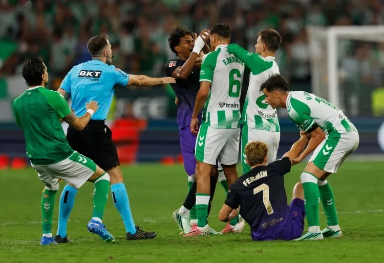 The Spanish Football Federation’s disciplinary committee has handed Real Betis midfielder Facundo Bernal a four-match suspension following his assault on Barcelona forward Lamine Yamal during their La Liga encounter on Saturday.