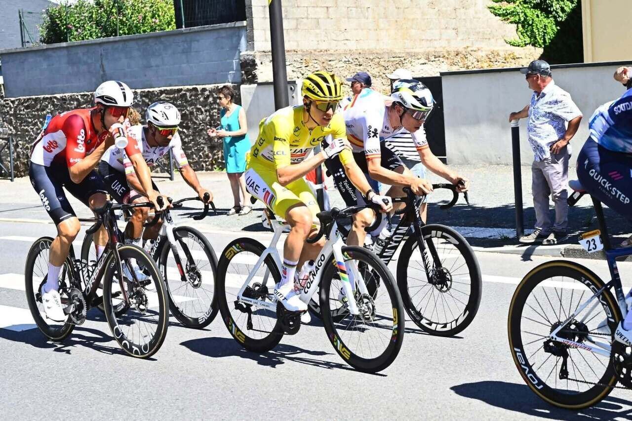 Tadej Pogacar, triple tenant du titre, passera-t-il par le pays de Châteaubriant (Loire-Atlantique) à l'occasion du Tour de France 2027 ?