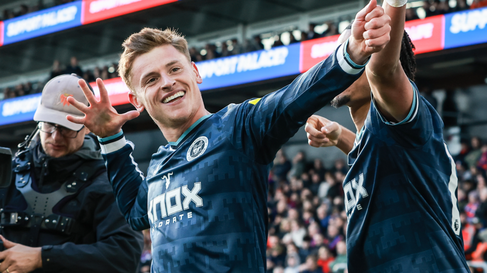 Harvey Barnes celebrates scoring for Newcastle at Crystal Palace in the Premier League
