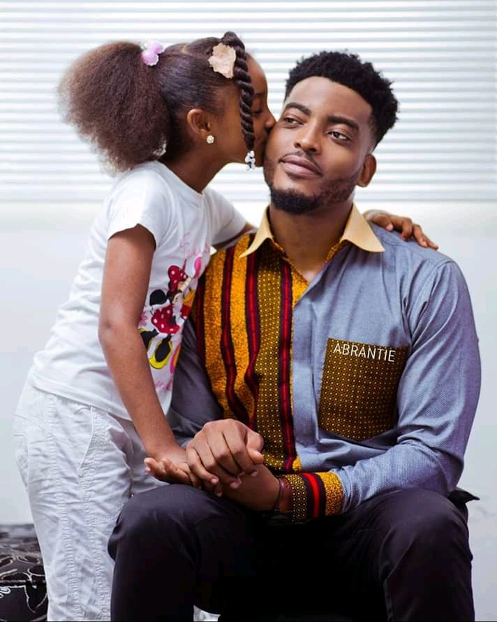 Ghanaian actor and model, James Timothy Gardiner has been spotted in new pictures showing off his cute lookalike daughters.