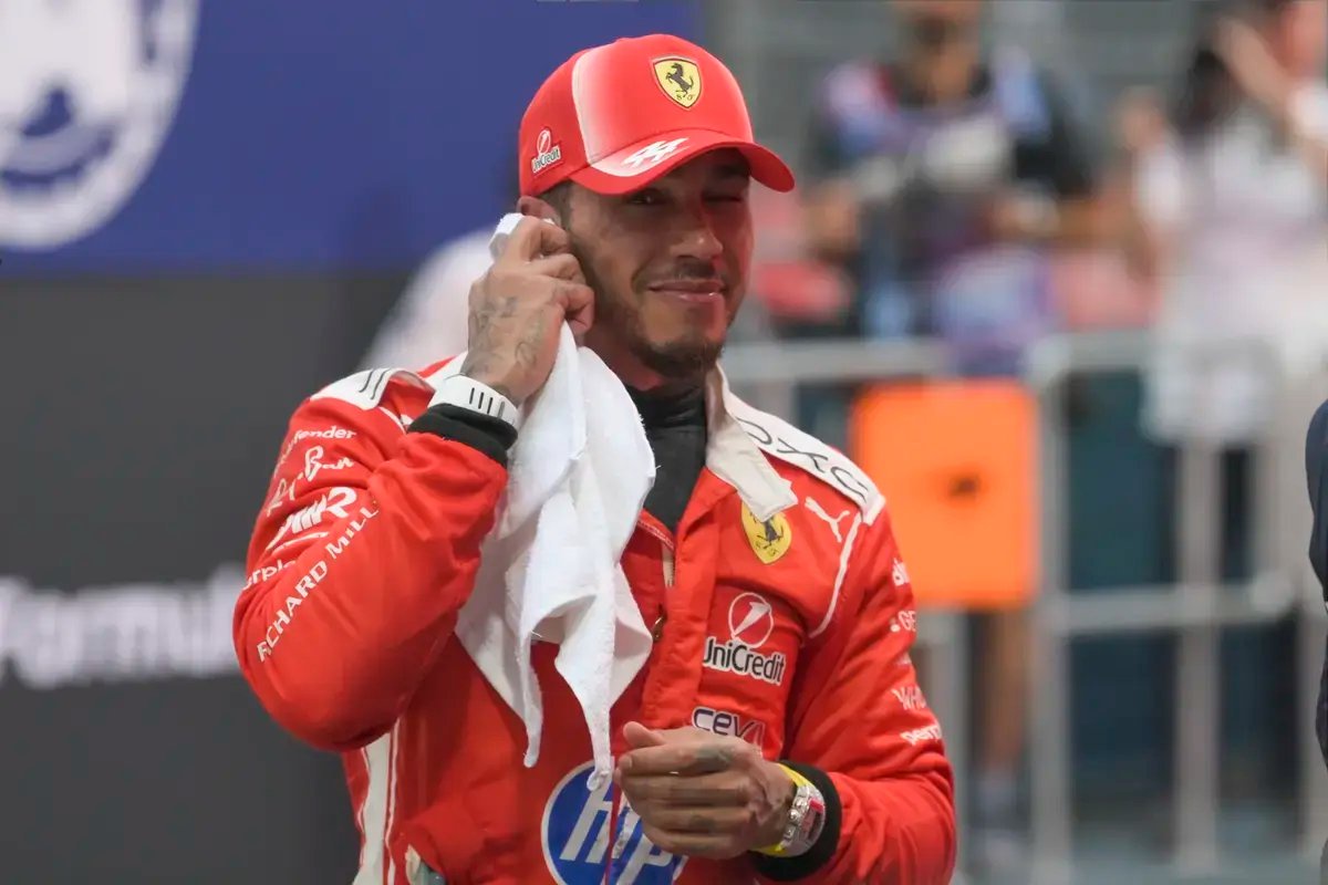 Toto Wolff attribue à Lewis Hamilton le mérite de lui avoir appris à changer son style de leadership.