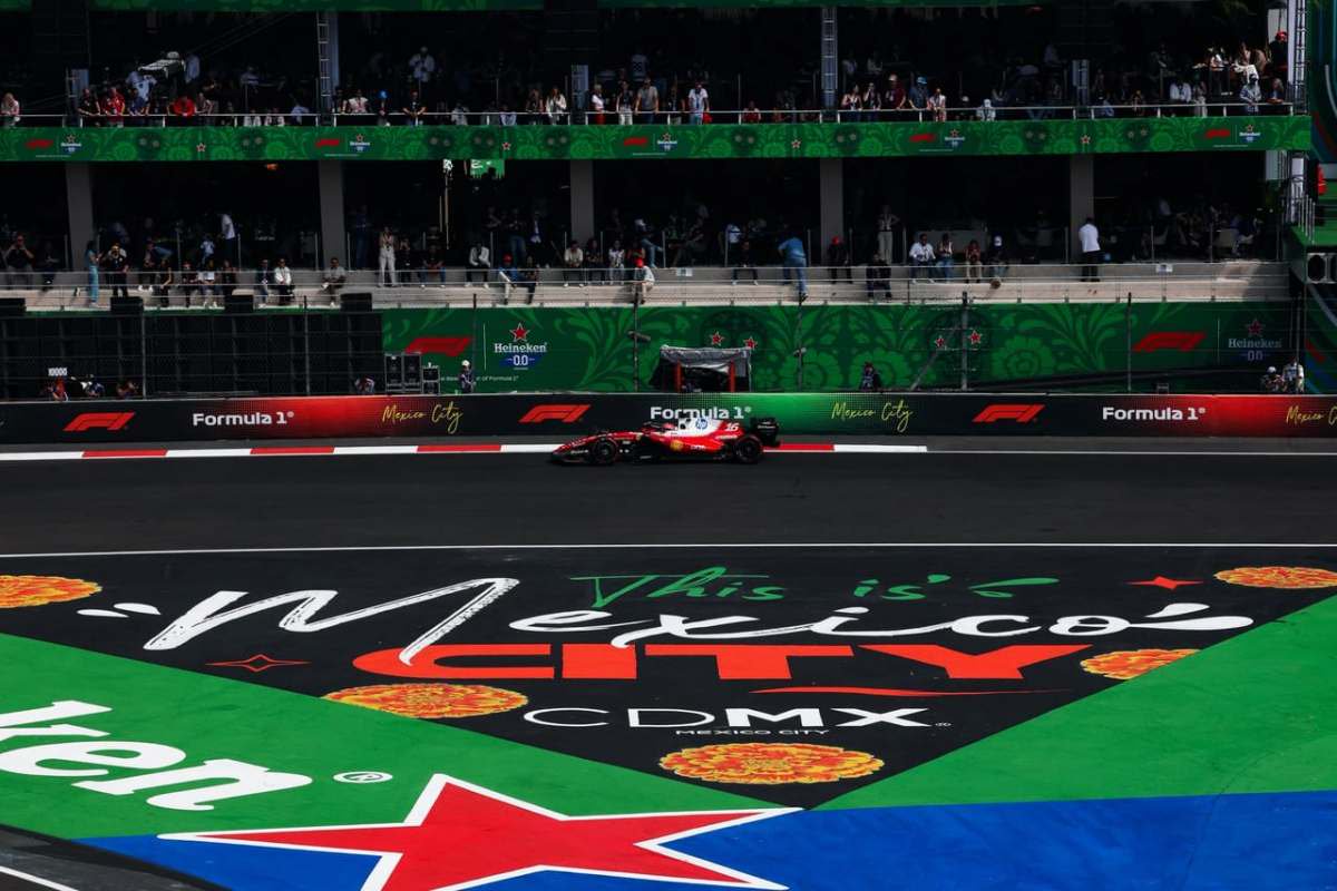 Charles Leclerc lidera primeiro treino livre do GP do México