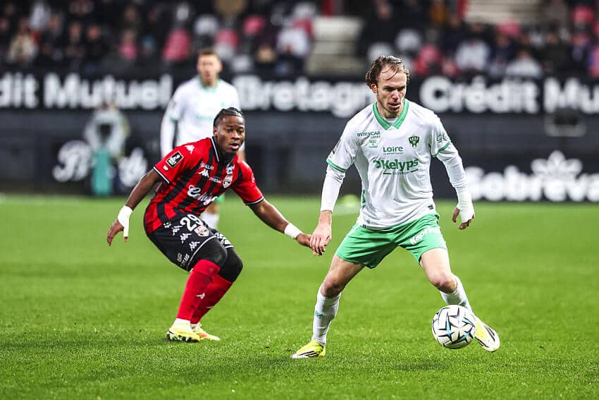Irvin Cardona (ASSE)