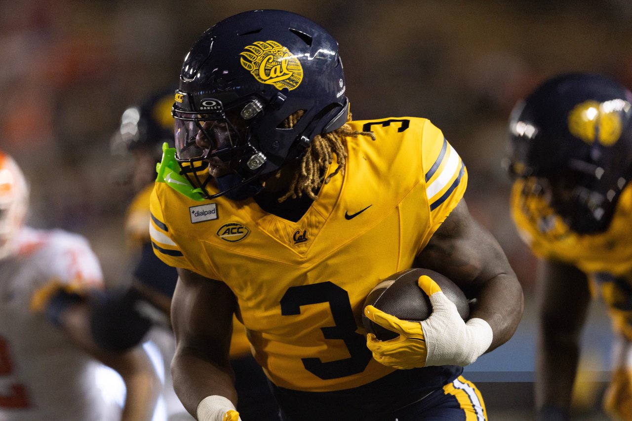 Sep 25, 2026; Berkeley, California, USA;  California Golden Bears inside linebacker Kamar Mothudi (3) runs back a fumble by Clemson Tigers quarterback Tait Reynolds (2) for a touchdown during the first quarter at California Memorial Stadium.  Mandatory Credit: D. Ross Cameron-Imagn Images