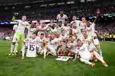 Real Madrid squad celebrates after winning the UEFA Champions League semi-final second leg match against FC Bayern München at Estadio Santiago Bern...