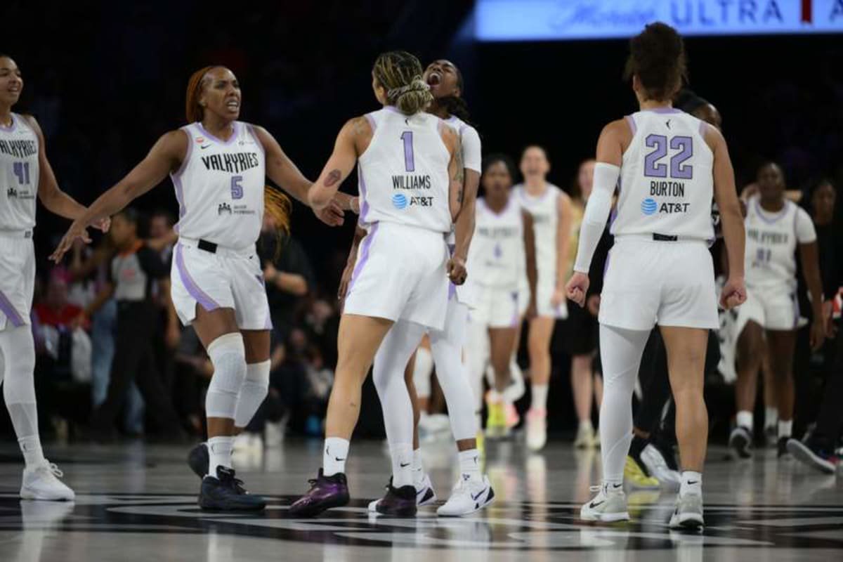 October 9, 2026, Las Vegas, Nevada, USA: The Golden State Valkyries defeated the Las Vegas Aces 87-77 in overtime during WNBA, Basketball Damen, USA Semifinals at the Michelob Ultra Arena in Las Vegas. Las Vegas USA – ZUMAo117 20261009_zsp_o117_022 Copyright: xMikaelxOnax ©IMAGO/ZUMA Press Wire