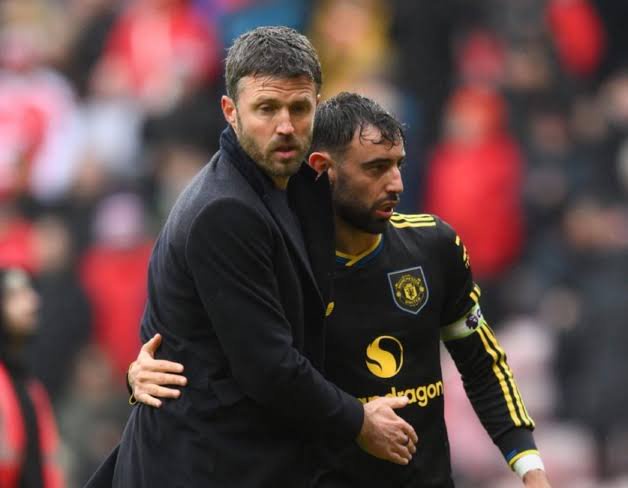 EPL: Carrick, Bruno Fernandes Hold Talks Ahead Of Chelsea Clash