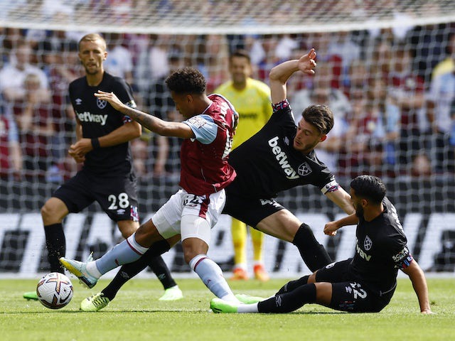 Villa midfielder Kamara sidelined with knee injury